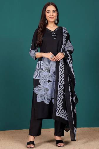 Floral Printed V-Neck Pure Cotton Straight Kurta With Trousers & Dupatta