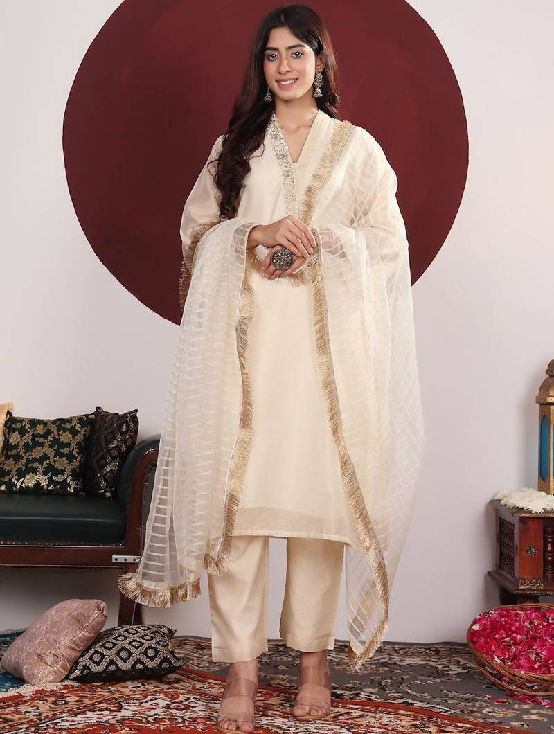 Floral Embroidered Round-V Straight Kurta With Trousers & Dupatta