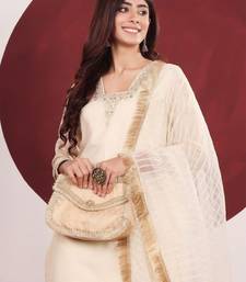 Floral Embroidered V-Neck Straight Kurta With Trousers & Dupatta