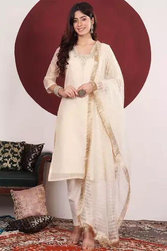Floral Embroidered V-Neck Straight Kurta With Trousers & Dupatta