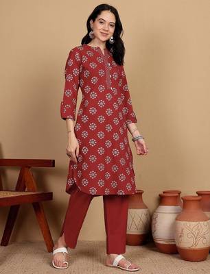 Floral Printed Mandarin Collar Straight Kurta With Trousers 5