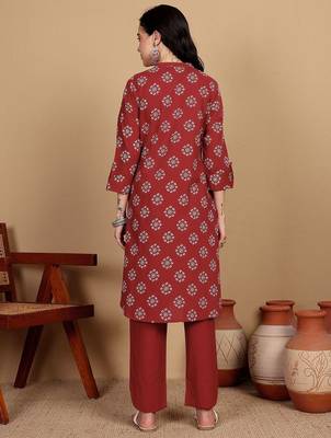 Floral Printed Mandarin Collar Straight Kurta With Trousers 7