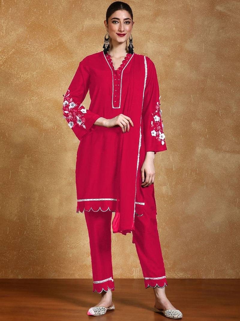Women Solid Fuchsia Regular Beads and Stones Detail Kurta with Trousers & Dupatta