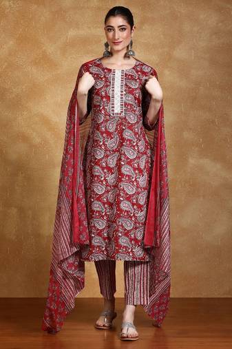 Women Paisley Printed Kurta with Trousers & Dupatta