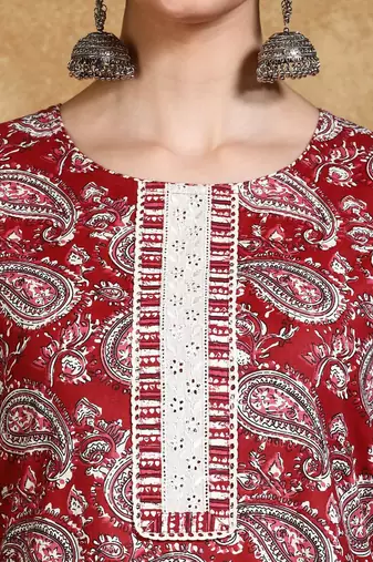 Women Paisley Printed Kurta with Trousers & Dupatta