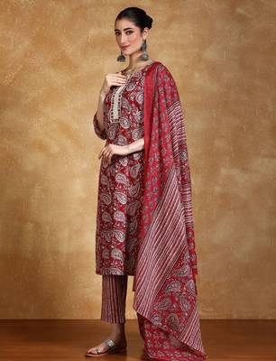 Women Paisley Printed Kurta with Trousers & Dupatta 4
