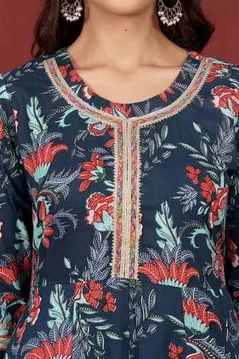 Women Floral Printed Regular Pure Cotton Kurta, Trousers with Dupatta
