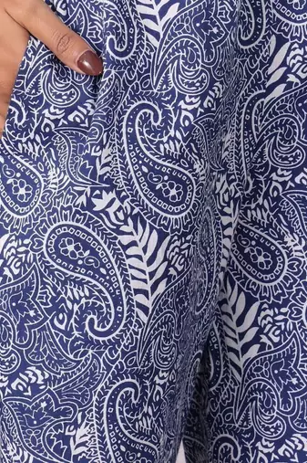 Paisley Printed V-Neck Sleeveless Pure Cotton Kurta With Palazzos
