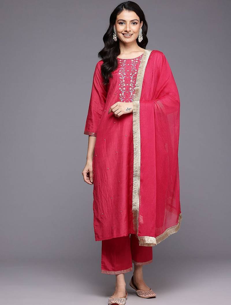 Women Ethnic Motifs Yoke Design Thread Work Kurta with Trousers & Dupatta