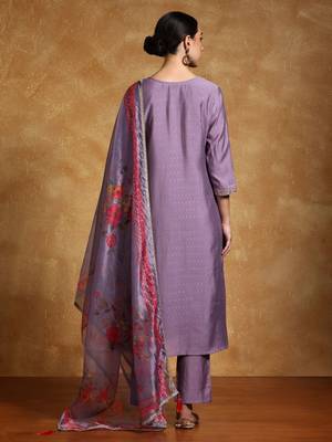Women Floral Embroidered Regular Kurta with Trousers & With Dupatta 6