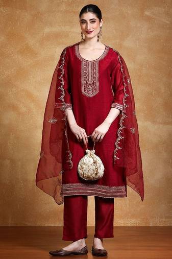 Yoke Design Zari Round Neck Straight Kurta With Trousers & Dupatta