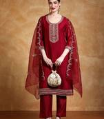 Yoke Design Zari Round Neck Straight Kurta With Trousers & Dupatta