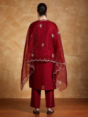 Yoke Design Zari Round Neck Straight Kurta With Trousers & Dupatta 6
