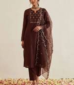 Yoke Design Zari Round Neck Straight Kurta With Trousers & Dupatta
