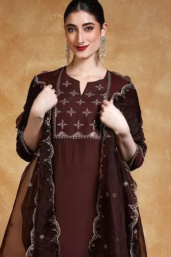 Yoke Design Zari Round Neck Straight Kurta With Trousers & Dupatta