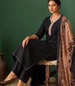 Women Solid Kurta with Trousers & Dupatta