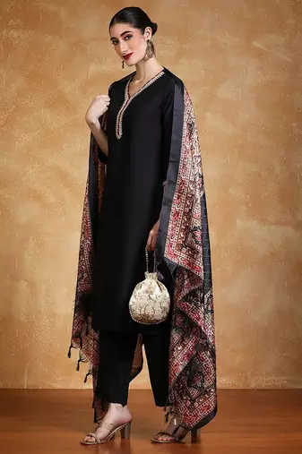 Women Solid Kurta with Trousers & Dupatta