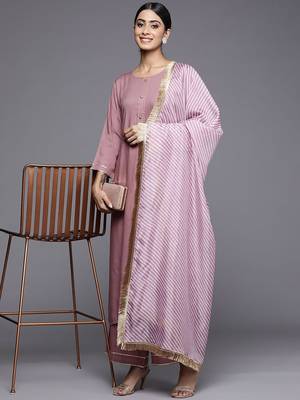 Women Solid Yoke Design Kurta with Trousers & Dupatta 1