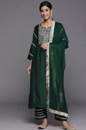 Women Geometric Embroidered Kurta with Trousers & Dupatta