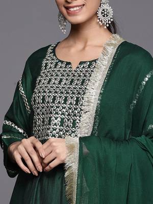 Women Geometric Embroidered Kurta with Trousers & Dupatta 2