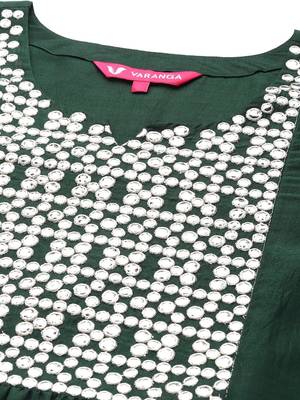 Women Geometric Embroidered Kurta with Trousers & Dupatta 7