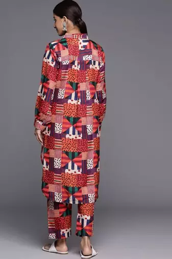Women Geometric Printed Kurta with Trousers