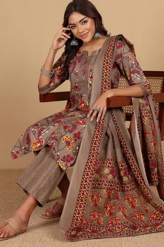 Women Floral Printed Regular Kurta with Trousers & With Dupatta