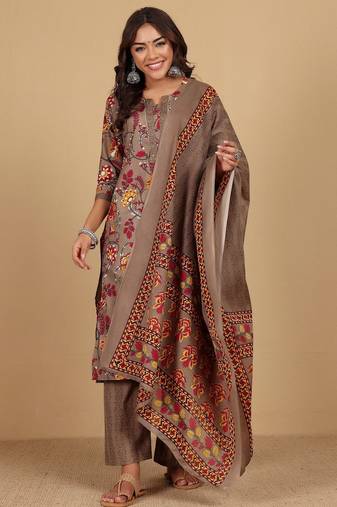 Women Floral Printed Regular Kurta with Trousers & With Dupatta
