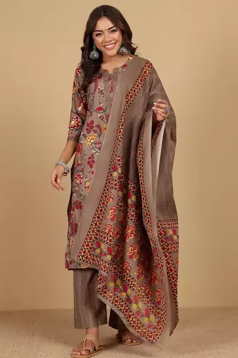 Women Floral Printed Regular Kurta with Trousers & With Dupatta