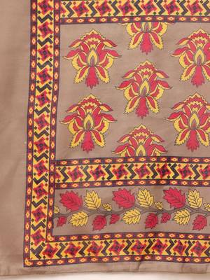 Women Floral Printed Regular Kurta with Trousers & With Dupatta 5