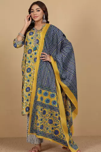 Women Floral Embroidered Regular Kurta with Trousers & With Dupatta