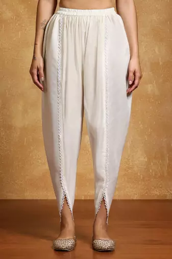 Women Floral Embroidered Regular Kurta with Dhoti Pants & With Dupatta