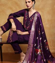 Women Floral Embroidered Regular Thread Work Kurta with Trousers & With Dupatta