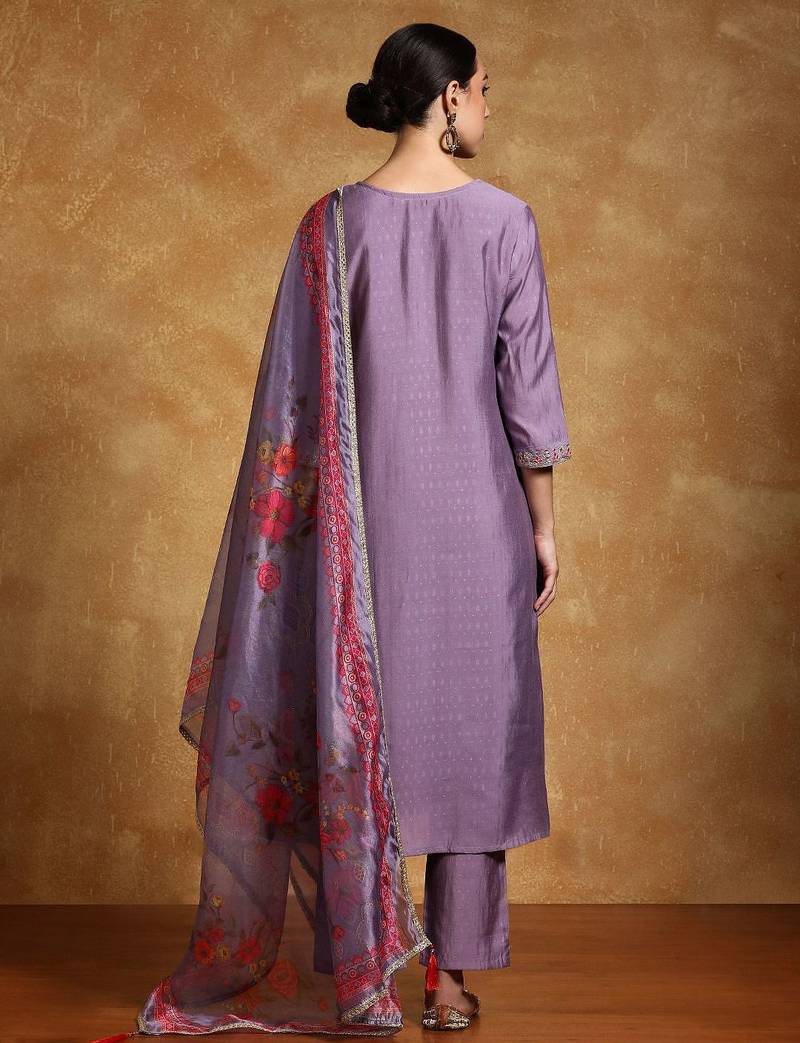 Women Floral Embroidered Regular Kurta with Trousers & With Dupatta