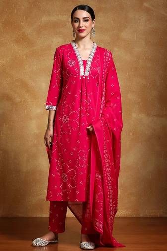 Women Bandhani Printed Regular Kurta with Trousers & With Dupatta