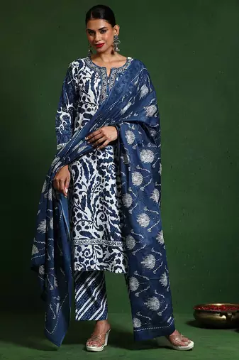 Women Printed Regular Thread Work Pure Cotton Kurta with Trousers & With Dupatta