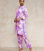 Women Floral Printed Regular Kurti with Trousers