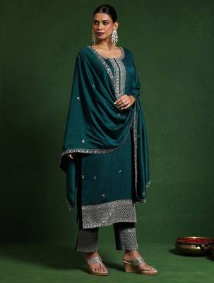 Floral Embroidered Zari Cotton Silk Straight Kurta With Trousers & Dupatta 4