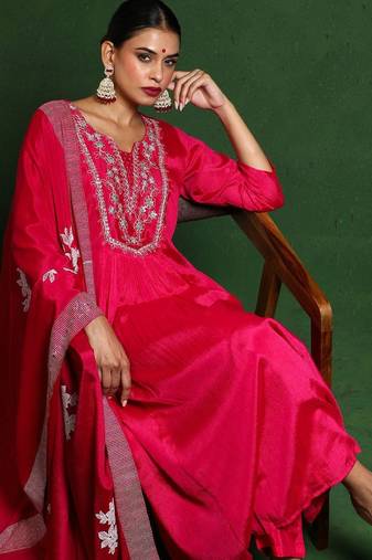 Floral Embroidered Thread Work Notch Neck A-Line Kurta With Trousers And Dupatta