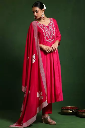Floral Embroidered Thread Work Notch Neck A-Line Kurta With Trousers And Dupatta