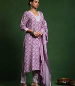 Women Ethnic Motifs Printed Regular Kurta with Trousers & With Dupatta