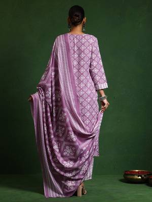 Women Ethnic Motifs Printed Regular Kurta with Trousers & With Dupatta 6