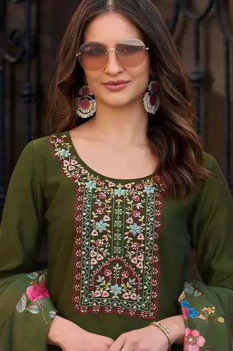 Floral Yoke Design Thread Work Straight Kurta With Trouser And Dupatta