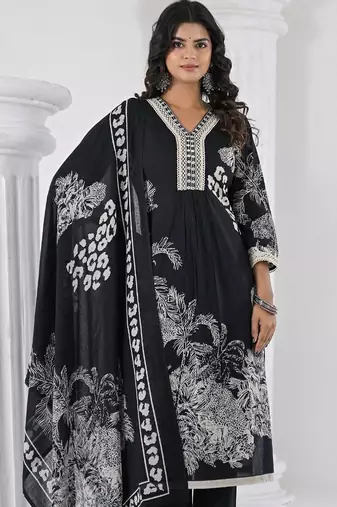 Women Floral Printed Regular Thread Work Pure Cotton Kurta with Trousers & With Dupatta