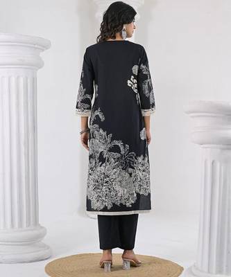 Women Floral Printed Regular Thread Work Pure Cotton Kurta with Trousers & With Dupatta 6
