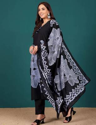 Women Ethnic Motifs Printed Regular Thread Work Kurta with Trousers & With Dupatta 1
