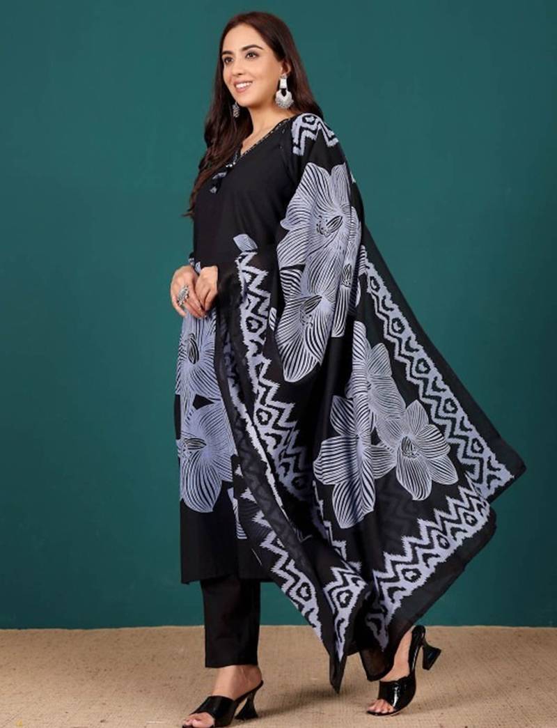 Women Ethnic Motifs Printed Regular Thread Work Kurta with Trousers & With Dupatta