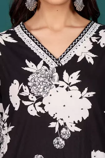 Women Ethnic Motifs Printed Regular Pure Cotton Kurta with Trousers & With Dupatta