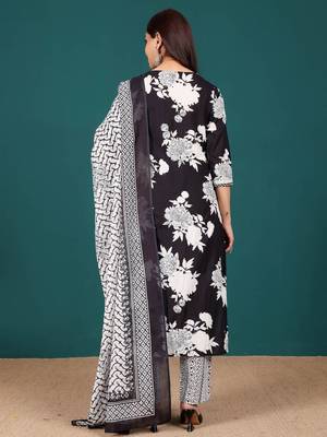Women Ethnic Motifs Printed Regular Pure Cotton Kurta with Trousers & With Dupatta 5
