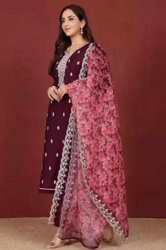 Ethnic Motifs Embroidered Notch Neck Zari Straight Kurta With Trousers & Dupatta